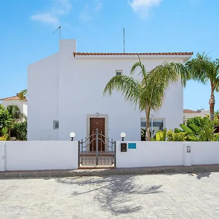 Villa Nova Protaras Exterior photo